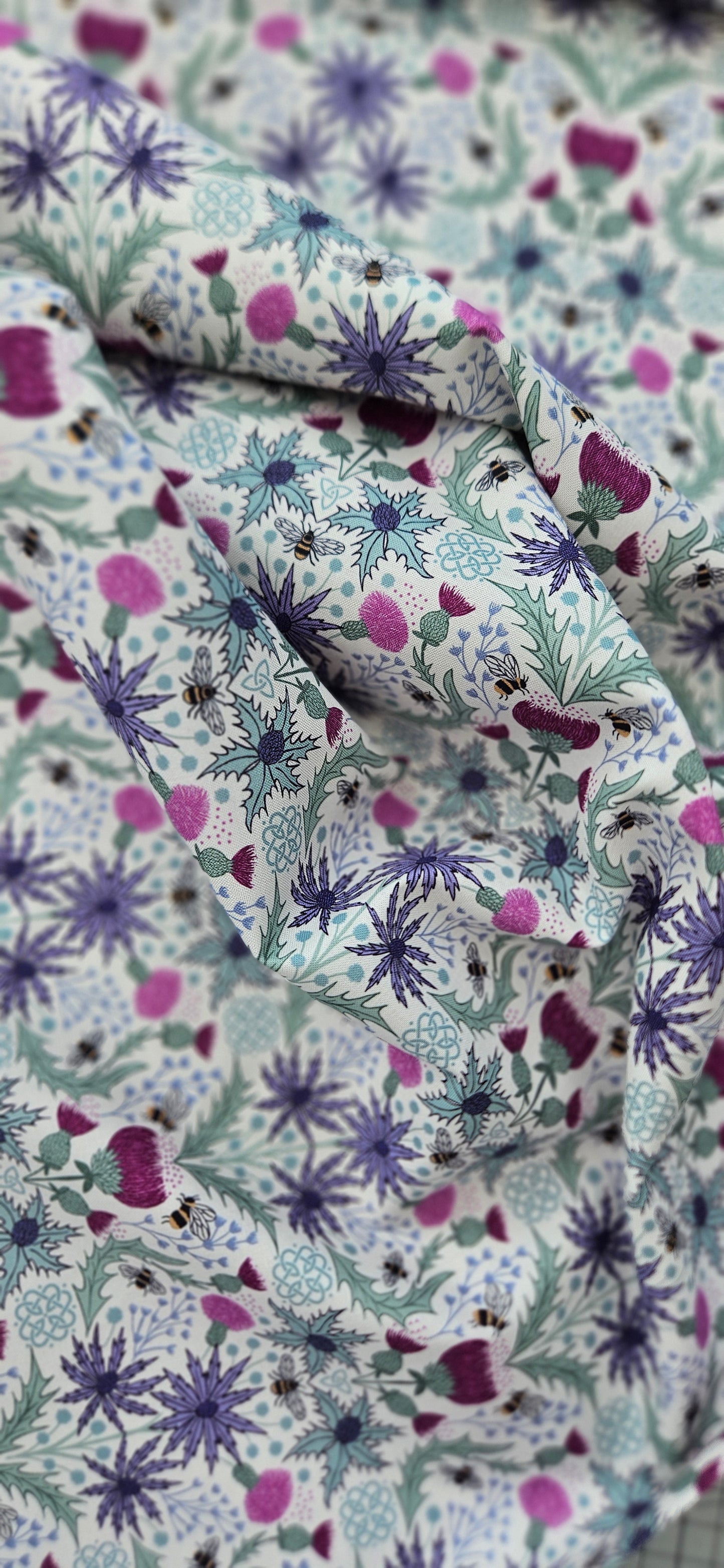 Lewis & Irene Cotton Fabric -Celtic Summers - Mirrored Thistle and Bee on Cream