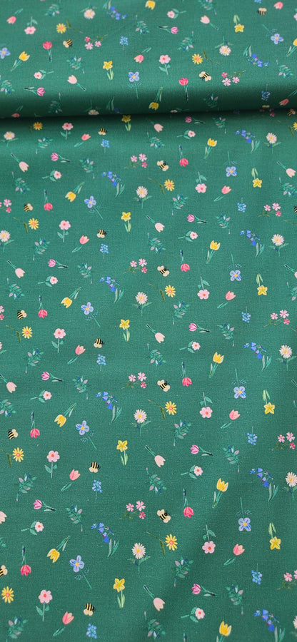 Lewis & Irene Cotton Fabric -Flower Market Collection – Posy Leaf