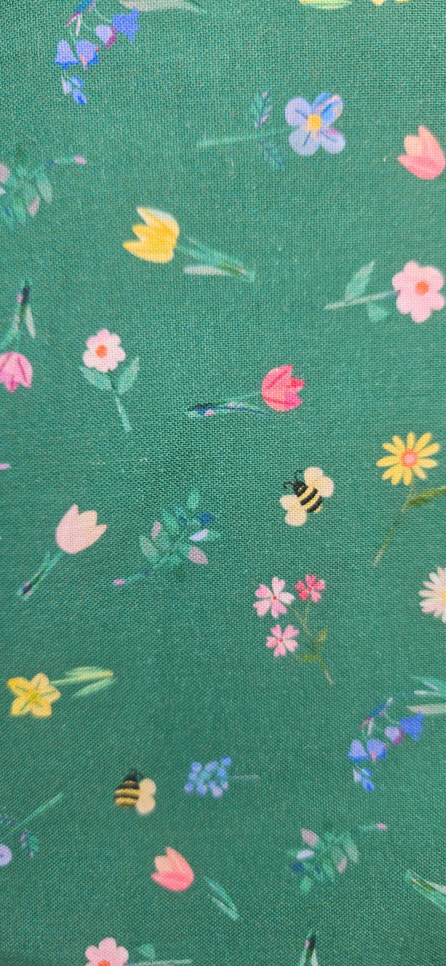 Lewis & Irene Cotton Fabric -Flower Market Collection – Posy Leaf