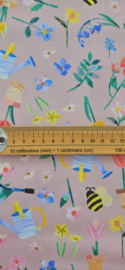Lewis & Irene Cotton Fabric - Flower Market Collection Flower Market Blossom