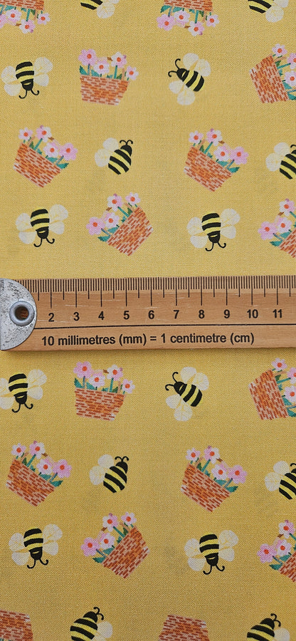 Lewis & Irene Cotton Fabric - Flower Market Collection - Flower Baskets Honey
