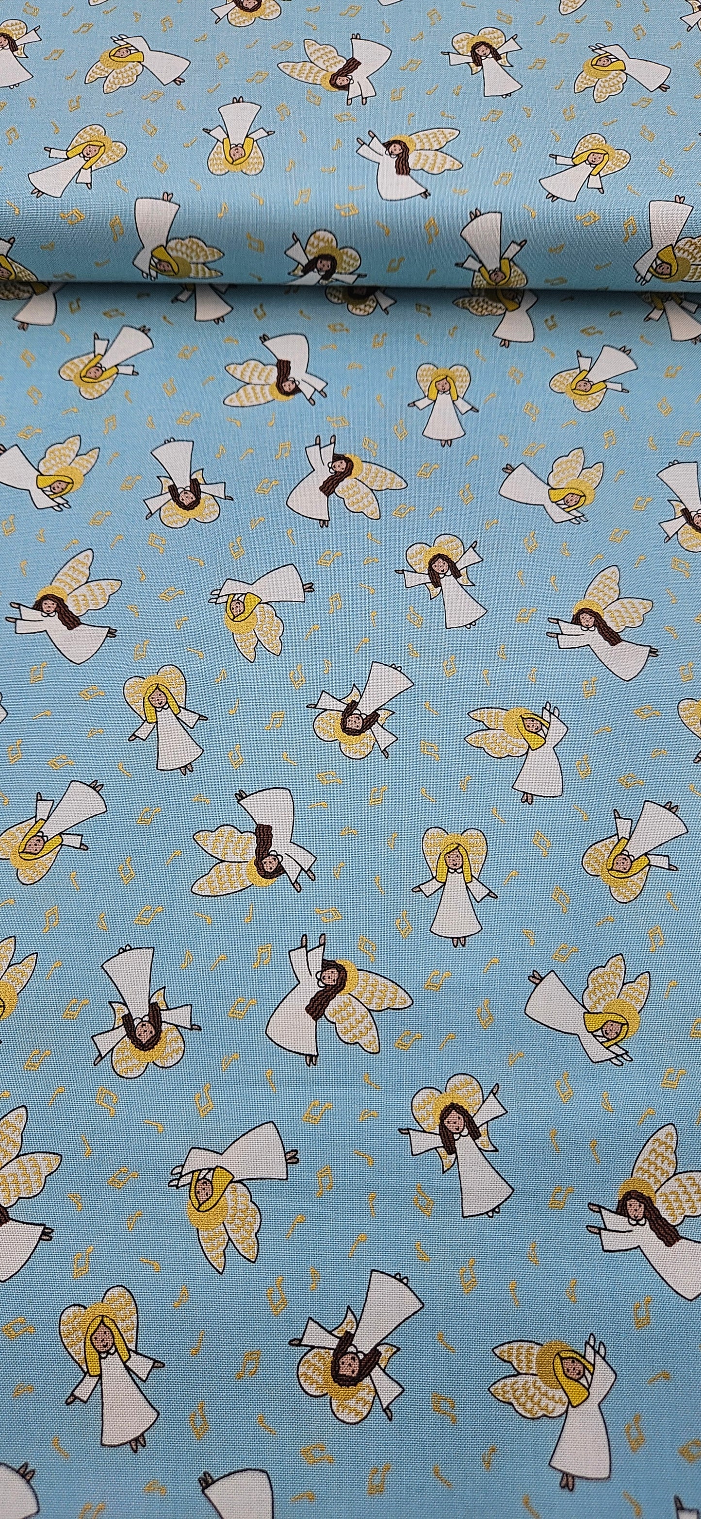 Lewis & Irene - Celestial Blue with Gold MetallicLewis & Irene Away in a Manger Celestial Blue with Gold Metallic Cotton Fabric | 100% Premium Christmas Quilting Fabric