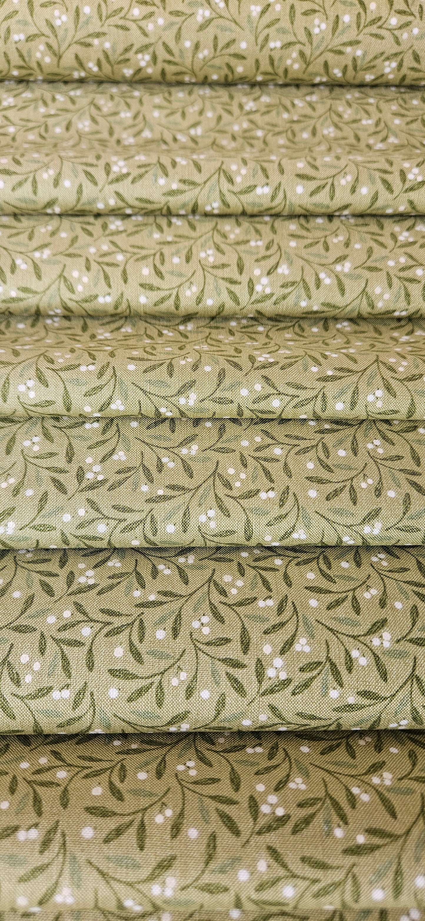 Lewis & Irene Winter's Garden – Mistletoe Charms Light Green (Pearlescent) Cotton Fabric | 100% Premium Quilting Cotton