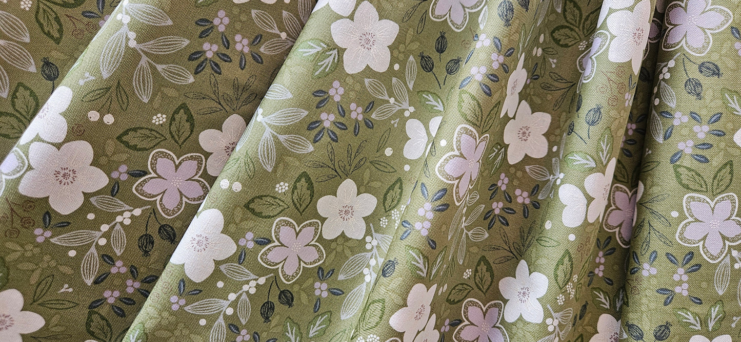 Lewis & Irene Winter's Garden – Winter's Promise Light Green (Pearlescent) Cotton Fabric | 100% Premium Quilting Cotton