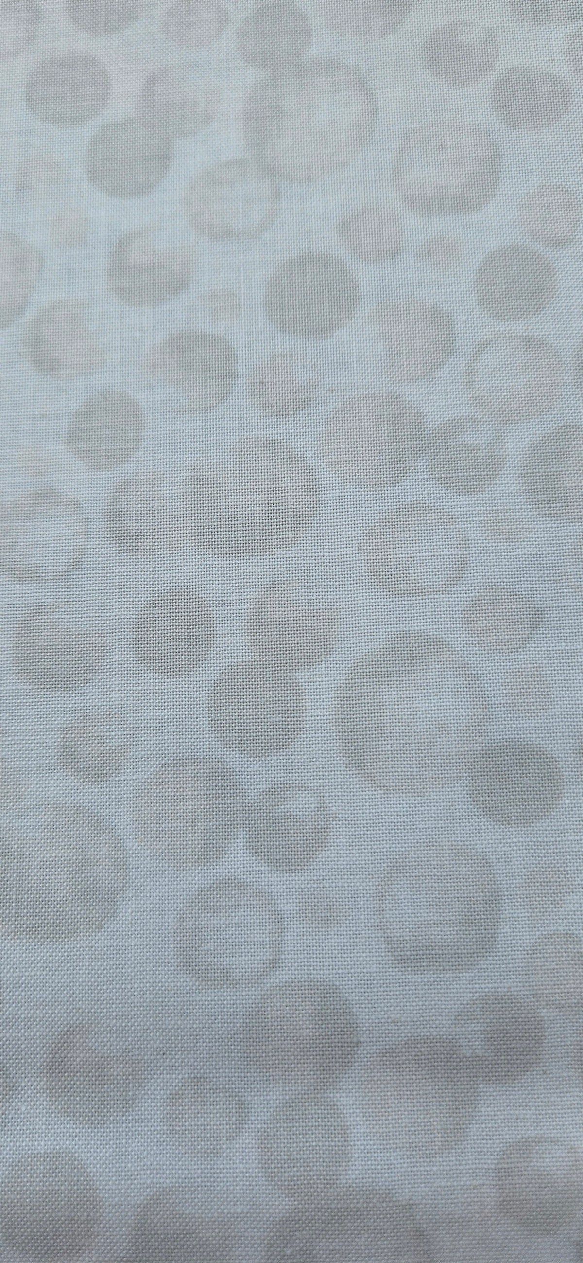 Lewis & Irene Bumbleberries White premium quilting cotton blender fabric with a subtle tonal design.