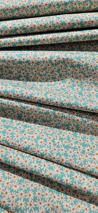 Lewis & Irene Cotton Fabric - Flower Market Collection - Daisy Chain Mint