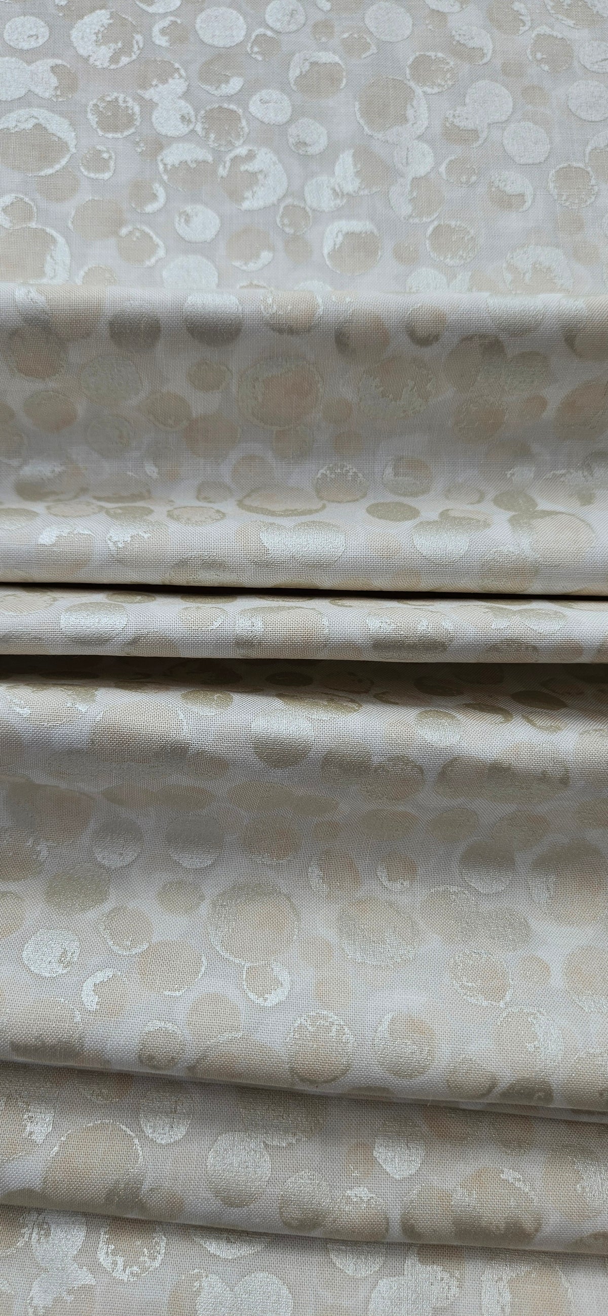 Lewis & Irene Bumbleberries Cream Pearl premium quilting cotton blender fabric with a subtle pearlescent finish.