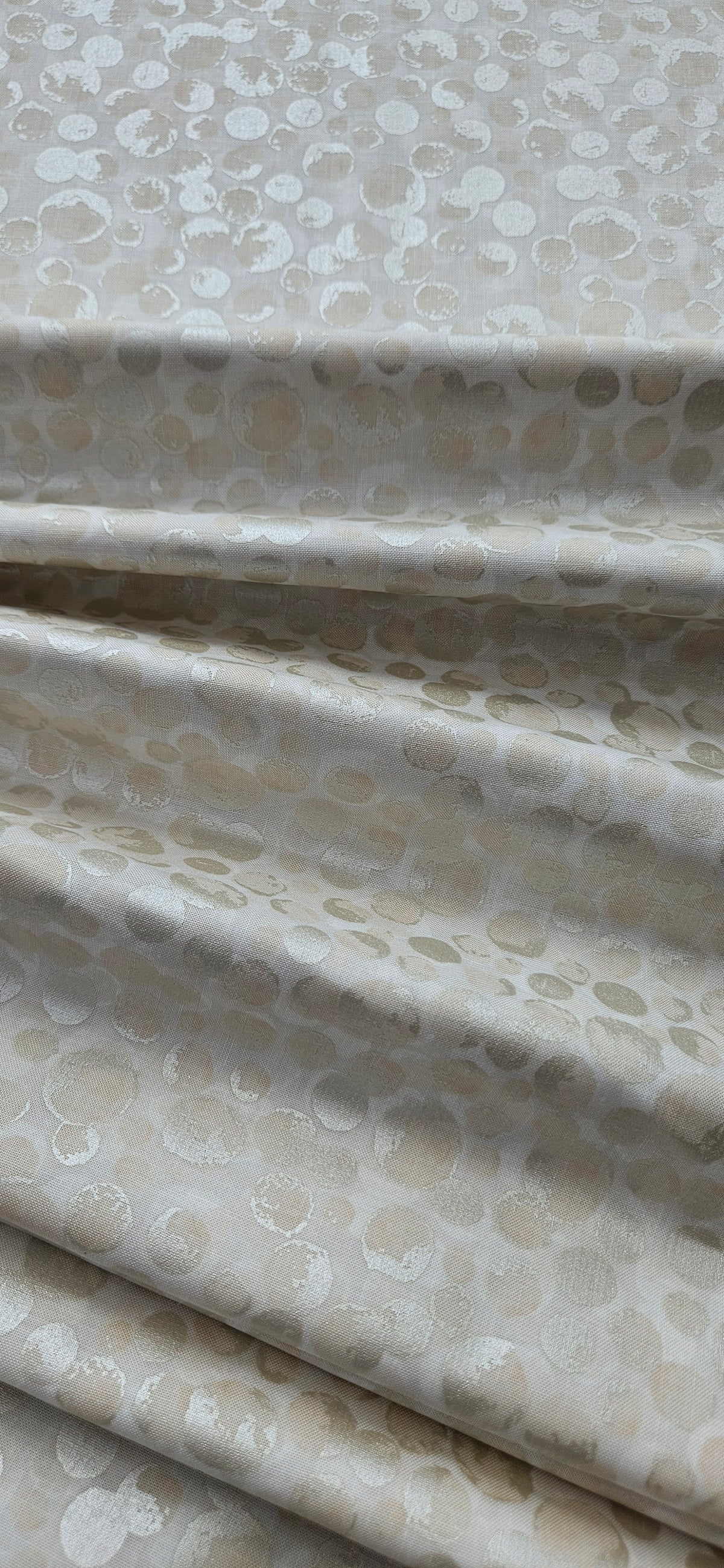 Lewis & Irene Bumbleberries Cream Pearl premium quilting cotton blender fabric with a subtle pearlescent finish.