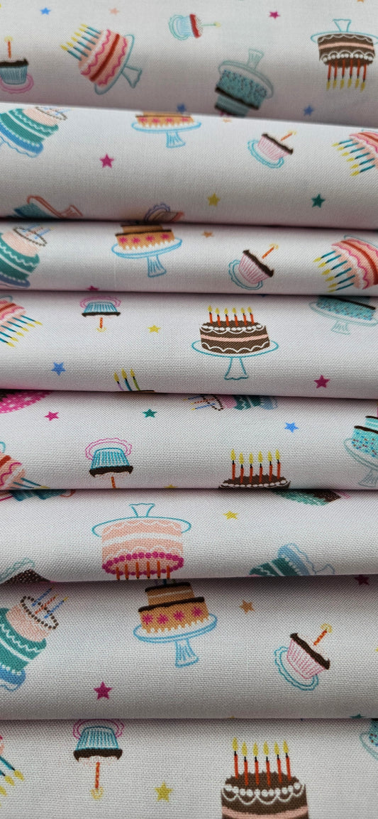 Lewis & Irene Small Things Celebrations Cakes cotton fabric